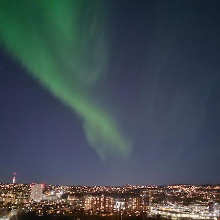 Adorable 1-Bedroom Apartment With A Fantastic View - Free Parking Trondheim Esterno foto